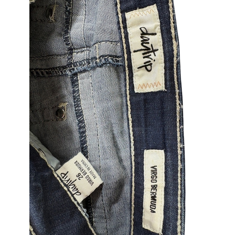 Daytrip Virgo Bermuda Shorts Womens 26 Blue Denim Dark Washed Mid Rise Stretch - Picture 4 of 7